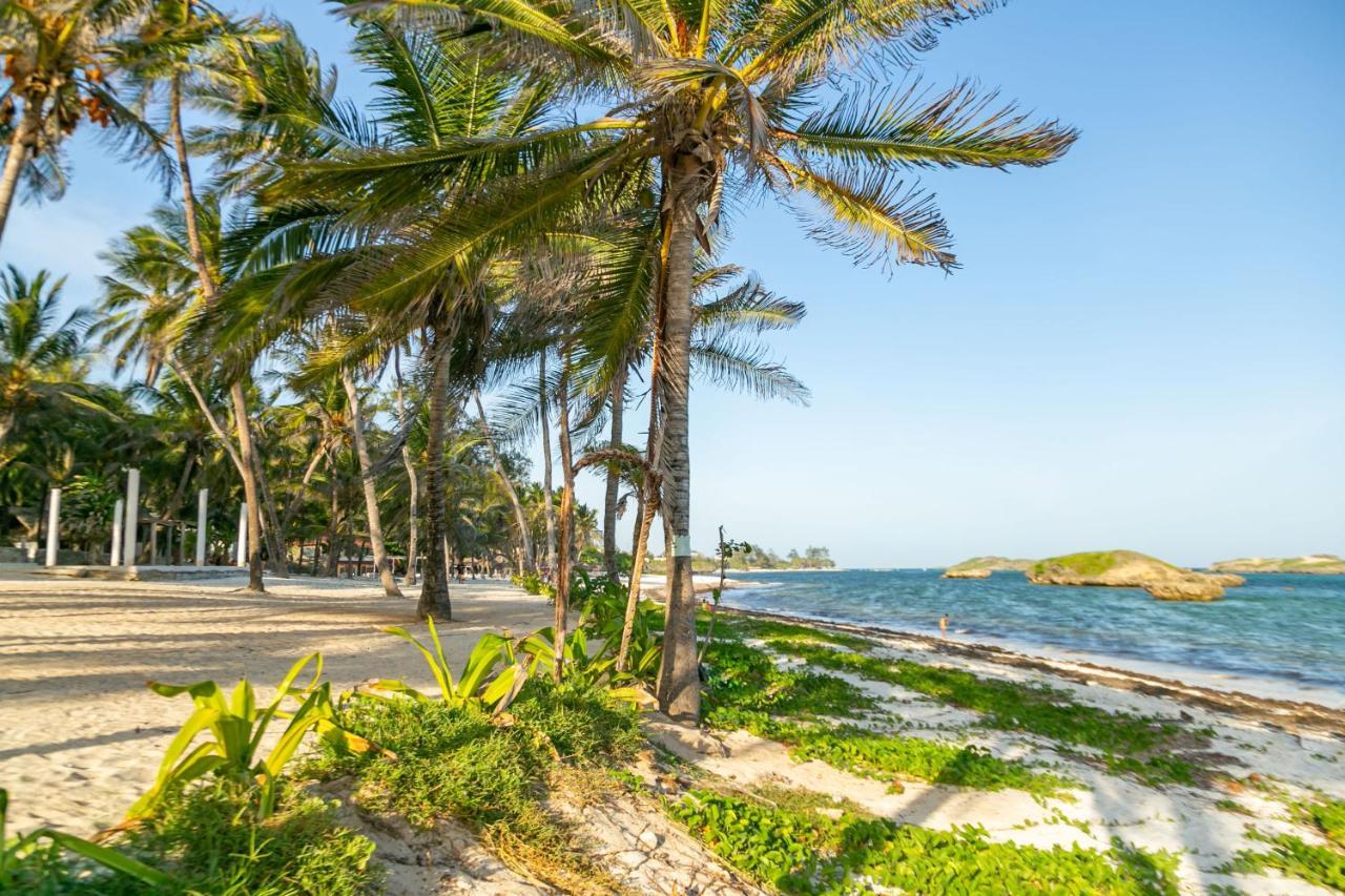 Sun Palm Beach Resort Watamu Exterior photo