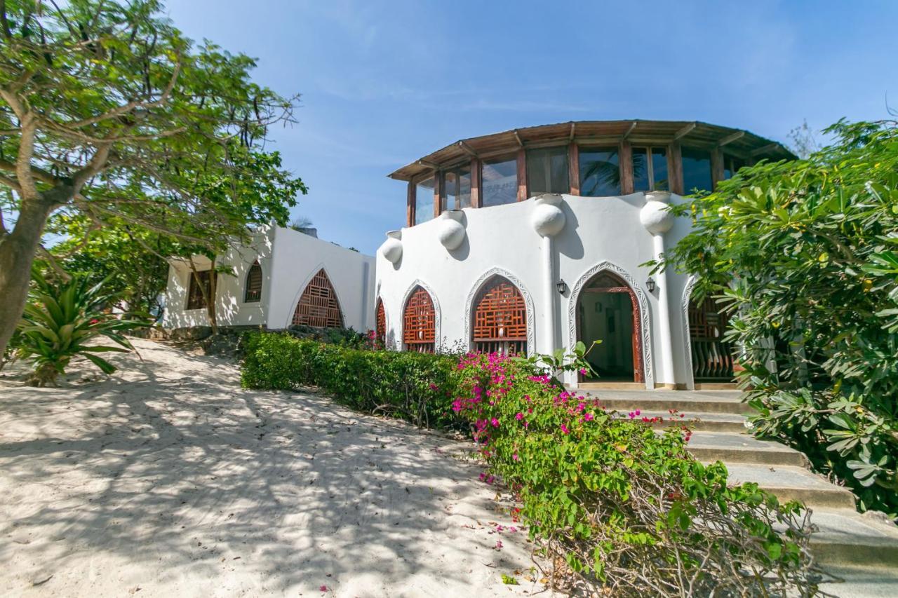 Sun Palm Beach Resort Watamu Exterior photo